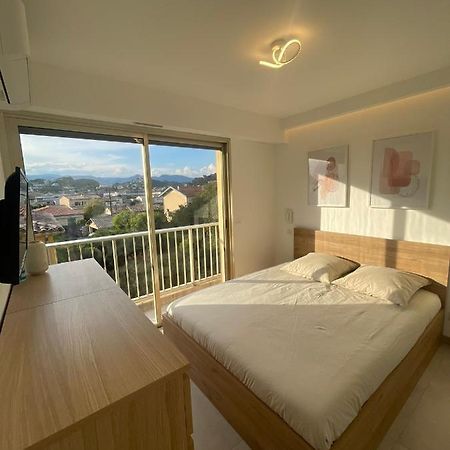 T2 Au Calme, Proche Des Plages, Climatise Et Parking Prive Cagnes-sur-Mer Buitenkant foto